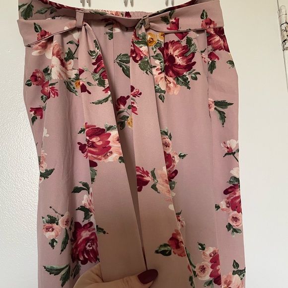 Torrid Pink Floral Wide Leg Flowy Pants - Picture 3 of 6